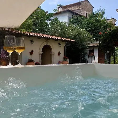 Hébergement de vacances La Corte Dell'annunziata - Casa In Centro Con Giardino