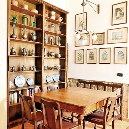 La Corte Dell'annunziata - Casa In Centro Con Giardino Hébergement de vacances Sulmona