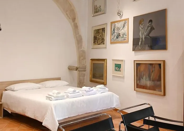 Tatil Evi La Corte Dell'annunziata - Casa In Centro Con Giardino