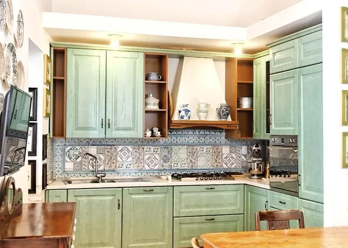 Ferienhaus La Corte Dell'annunziata - Casa In Centro Con Giardino Sulmona