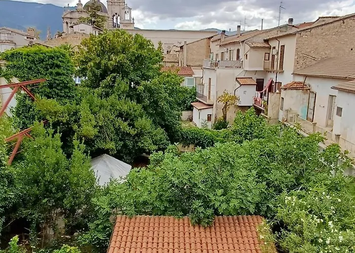 La Corte Dell'annunziata - Casa In Centro Con Giardino Holiday home