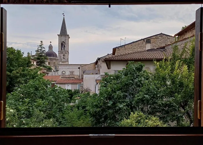 Ferienhaus La Corte Dell'annunziata - Casa In Centro Con Giardino *